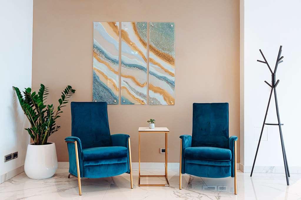 Antunovic Hotel East Sesvete Amenidades foto